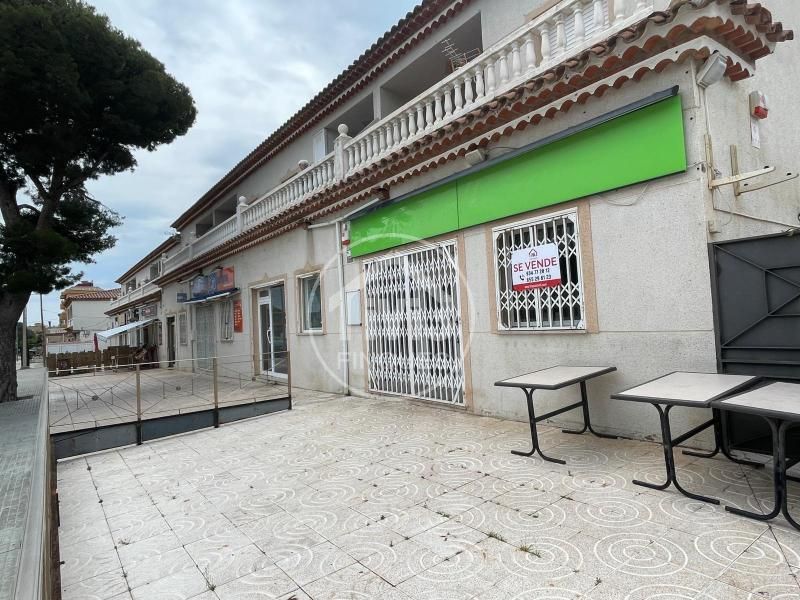 Exterior view of Premises for sale in Mont-roig del Camp  with Air Conditioner and Heating