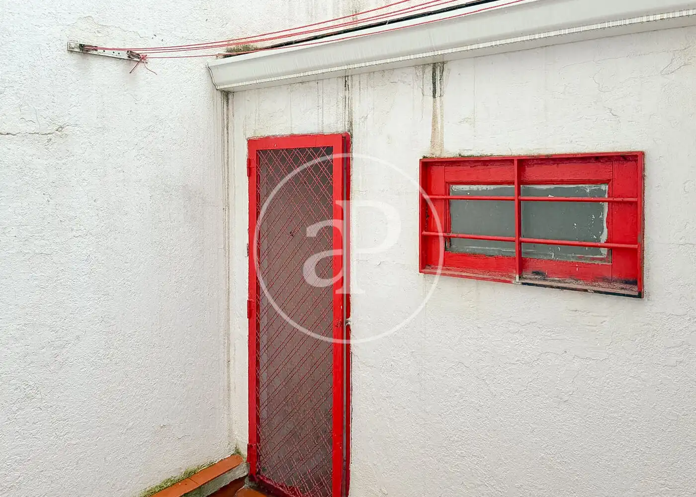 Vista exterior de Piso en venta en Madrid con Trastero