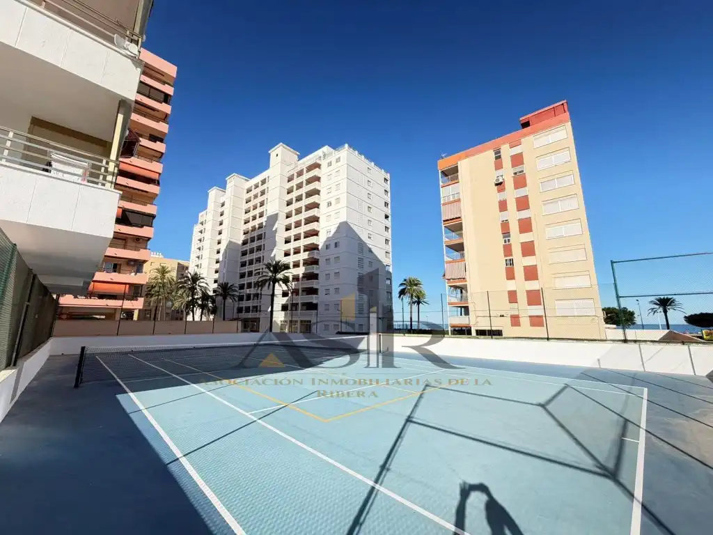 Apartament de lloguer a Avenida Pais Valencia, Sant Antoni