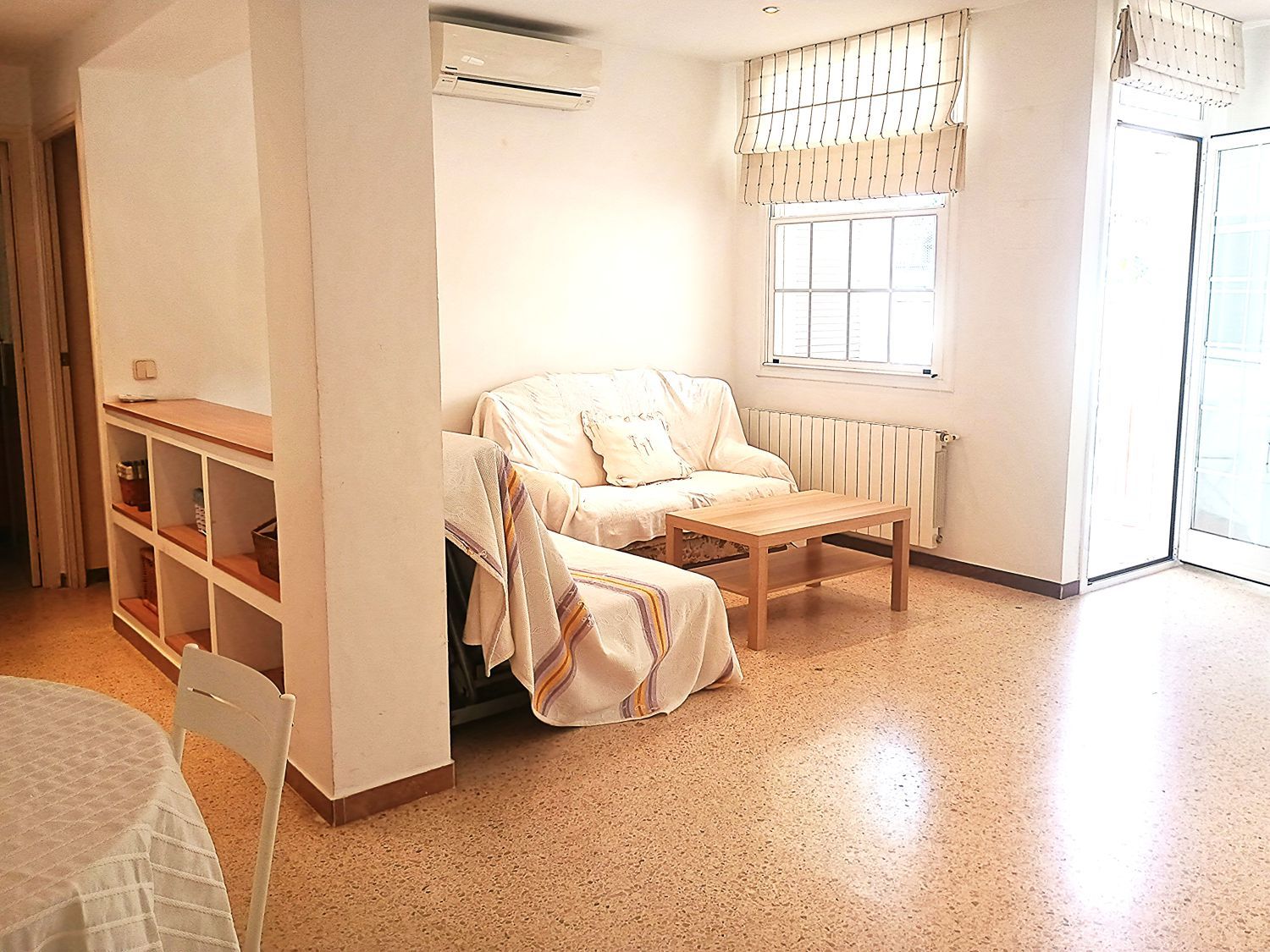 Sala d'estar de Apartament de lloguer en Sitges amb Terrassa