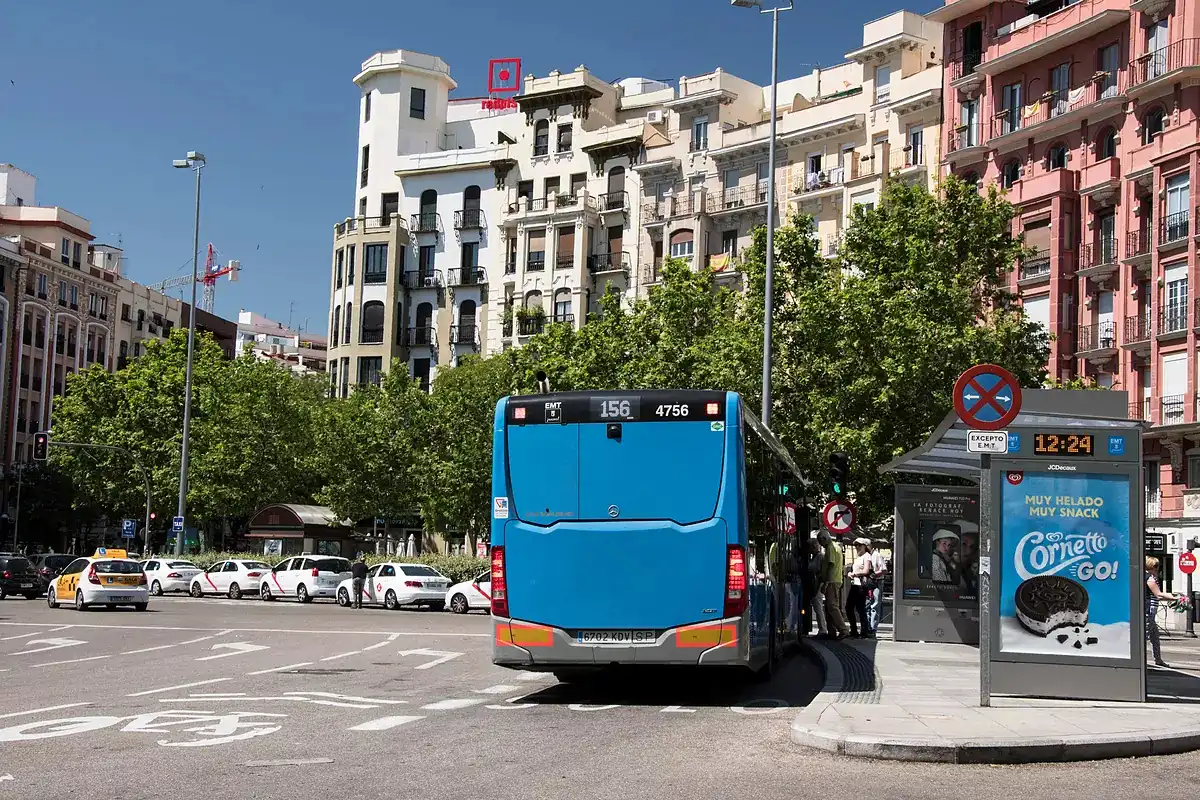 Vista exterior de Piso en venta en Madrid con Aire acondicionado, Calefacción y Parquet