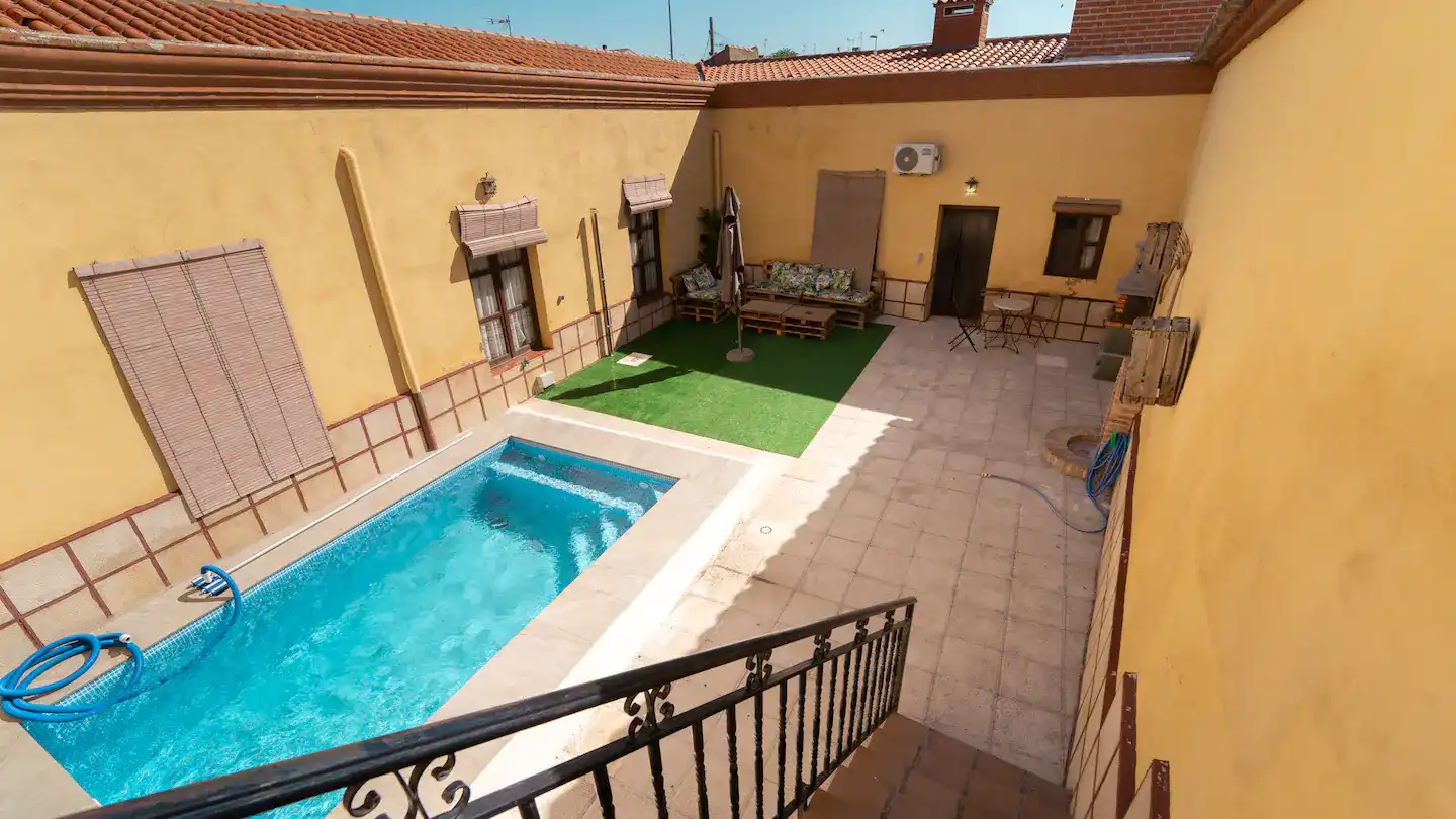 Piscina de Casa o chalet en venta en Villamiel de Toledo con Aire acondicionado, Calefacción y Trastero