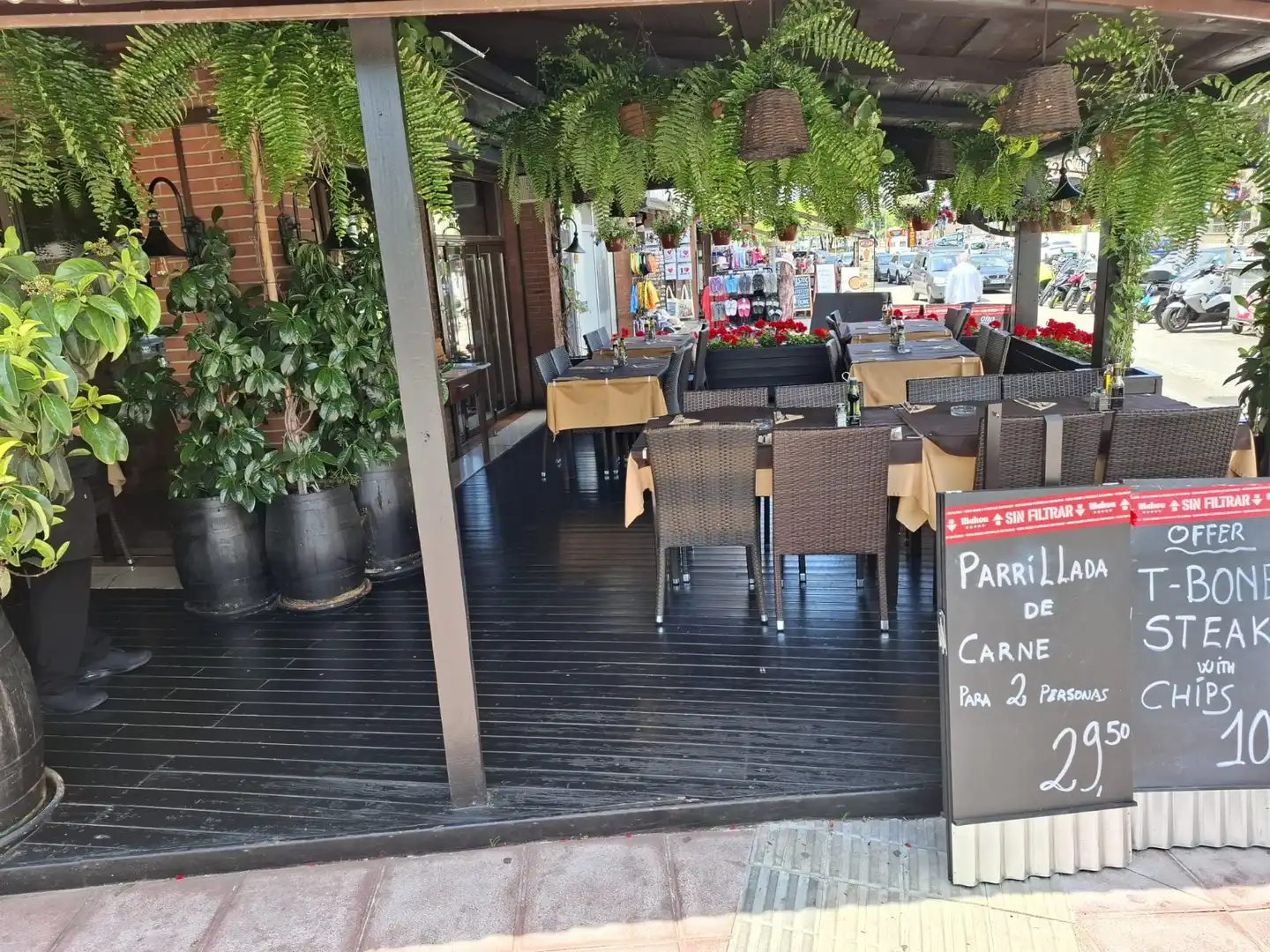 Gewerbefläche zum Verkauf in Fenals, imagen 3