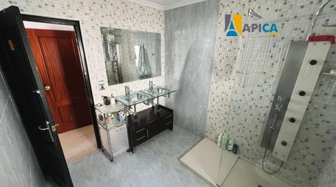 Foto 2 de Casa adosada en venda a Los Barrios, Cádiz