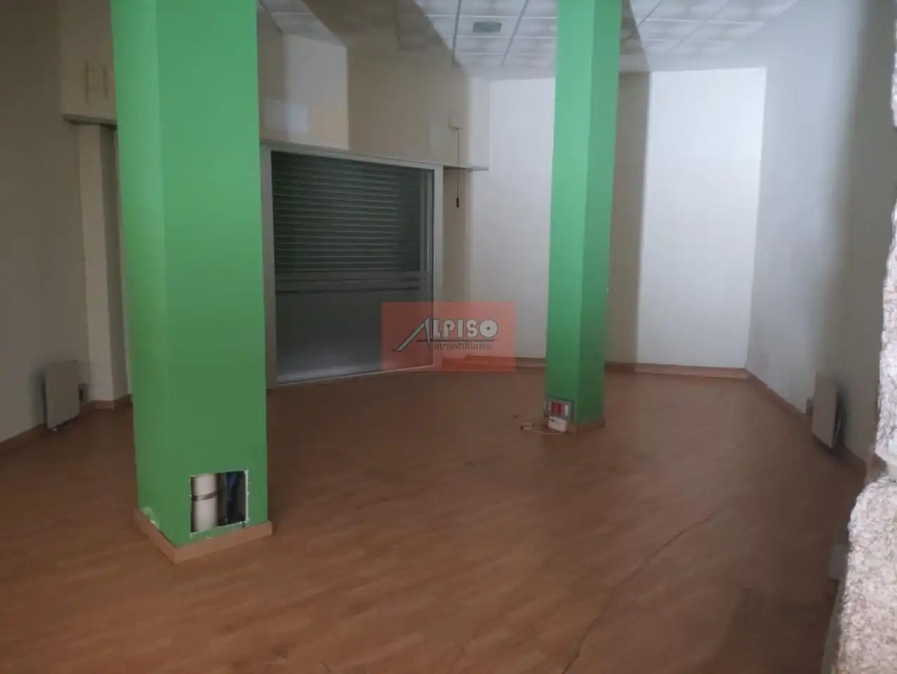Local commercial à vendre à Ventiun, imagen 4