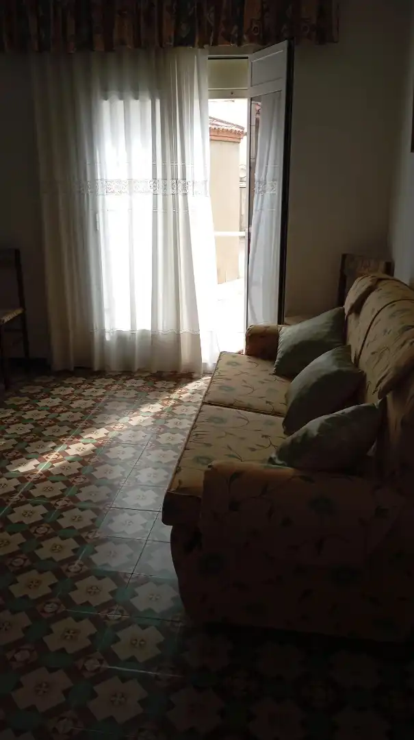 Schlafzimmer von Einfamilien-Reihenhaus zum Verkauf in Lécera mit Abstellraum, Möbliert und Ofen