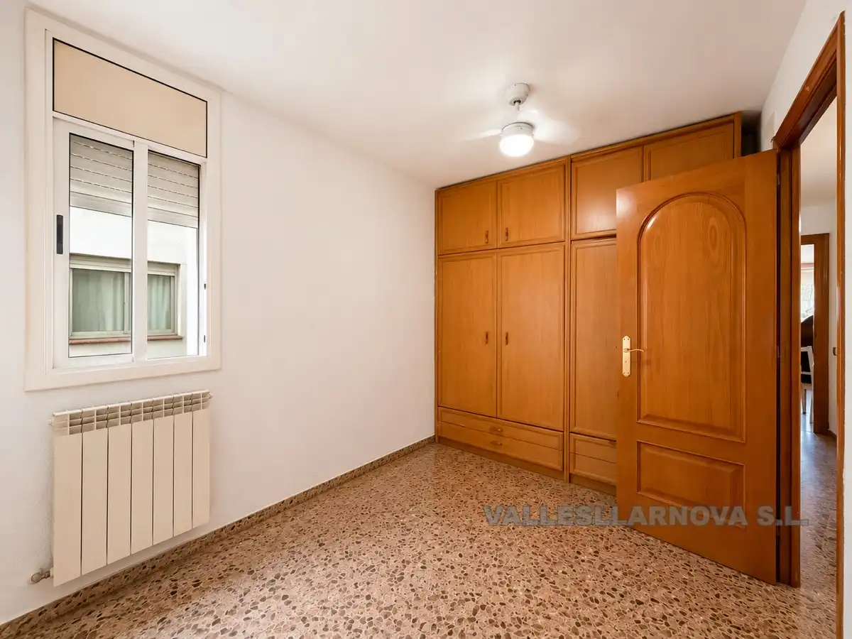 Piso en venta en Mollet del Vallès con Calefacción y Balcón