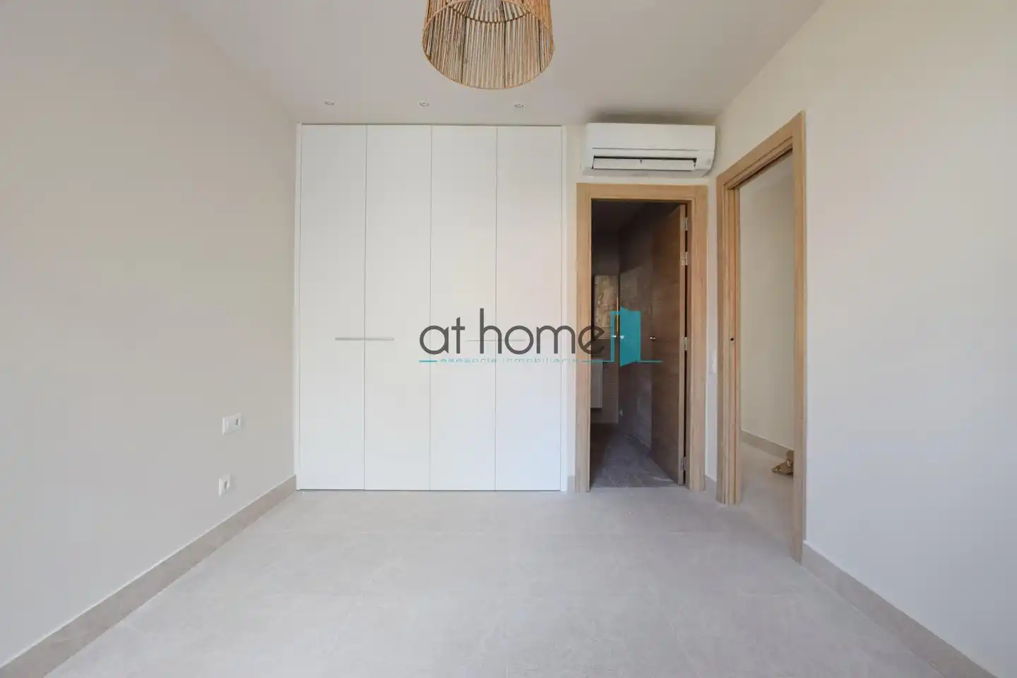 Schlafzimmer von Wohnung zur Miete in Alboraya mit Klimaanlage, Terrasse und Möbliert