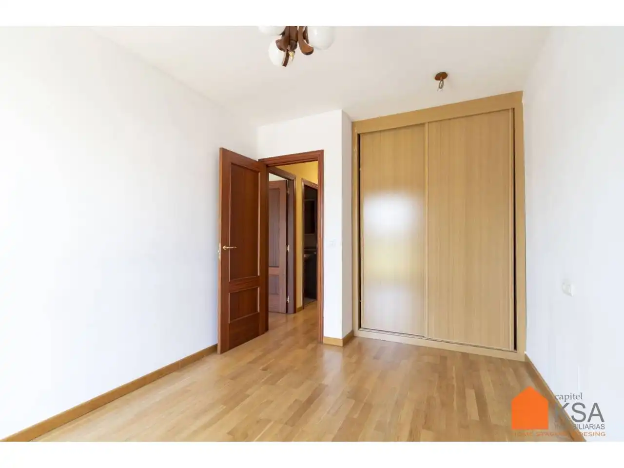 Casa adosada en venta en Santiago de Compostela  con Jardín privado, Parquet y Terraza