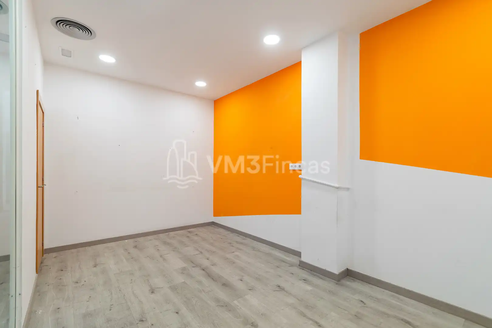 Büro zur Miete in Barcelona mit Klimaanlage und Heizung