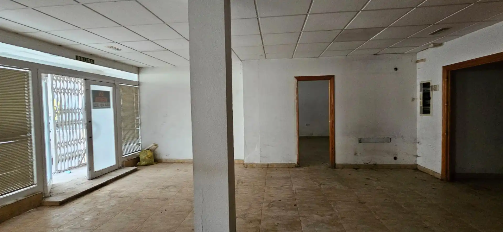 Local comercial en venda a Casco Urbano, imagen 4