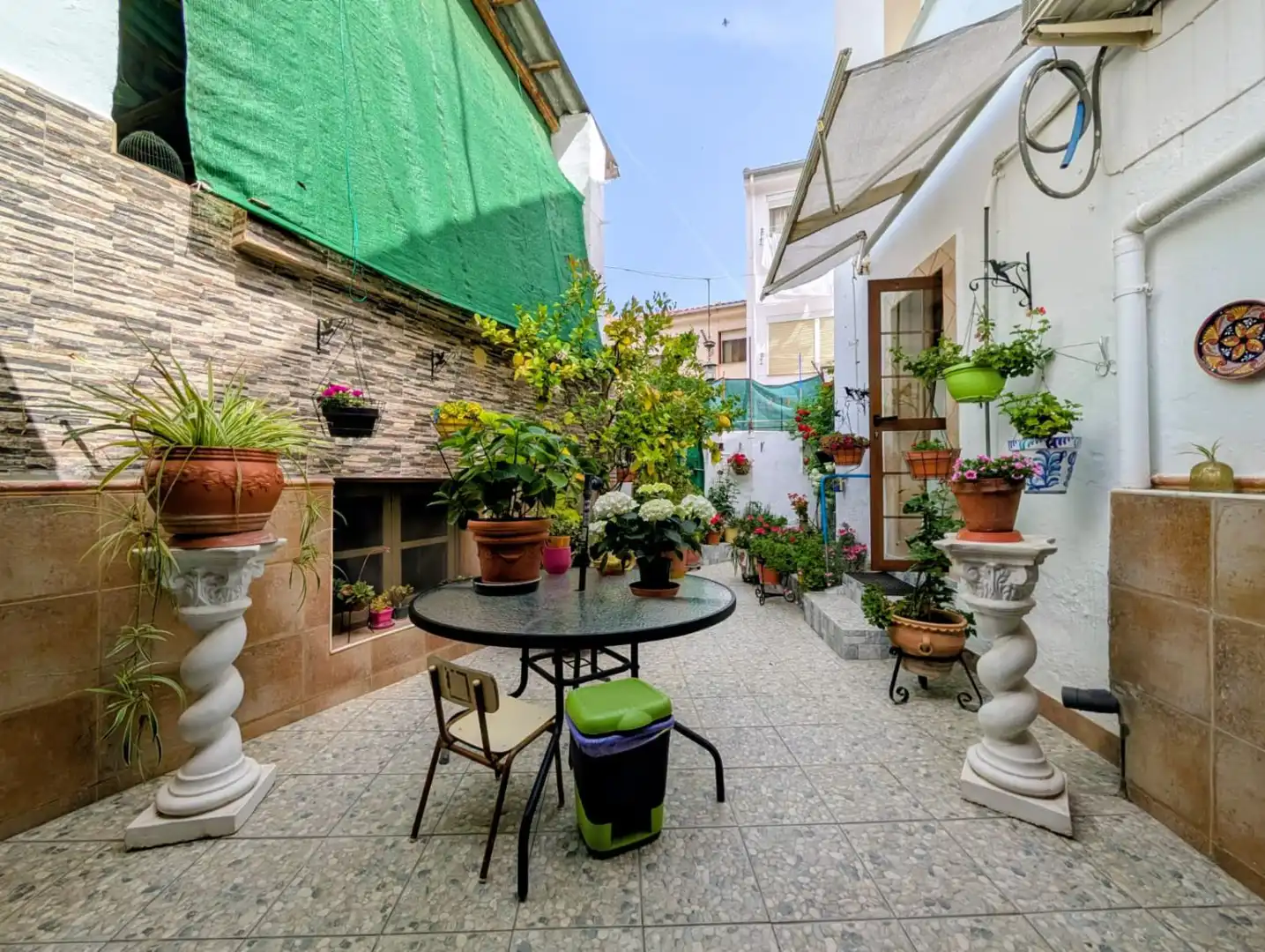 Terrace of Houses for sale in Loja  with Terrace and Storage room