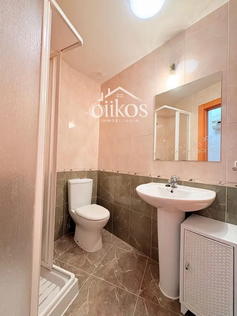 Flat with lift for sale in Villares de la Reina, imagen 13