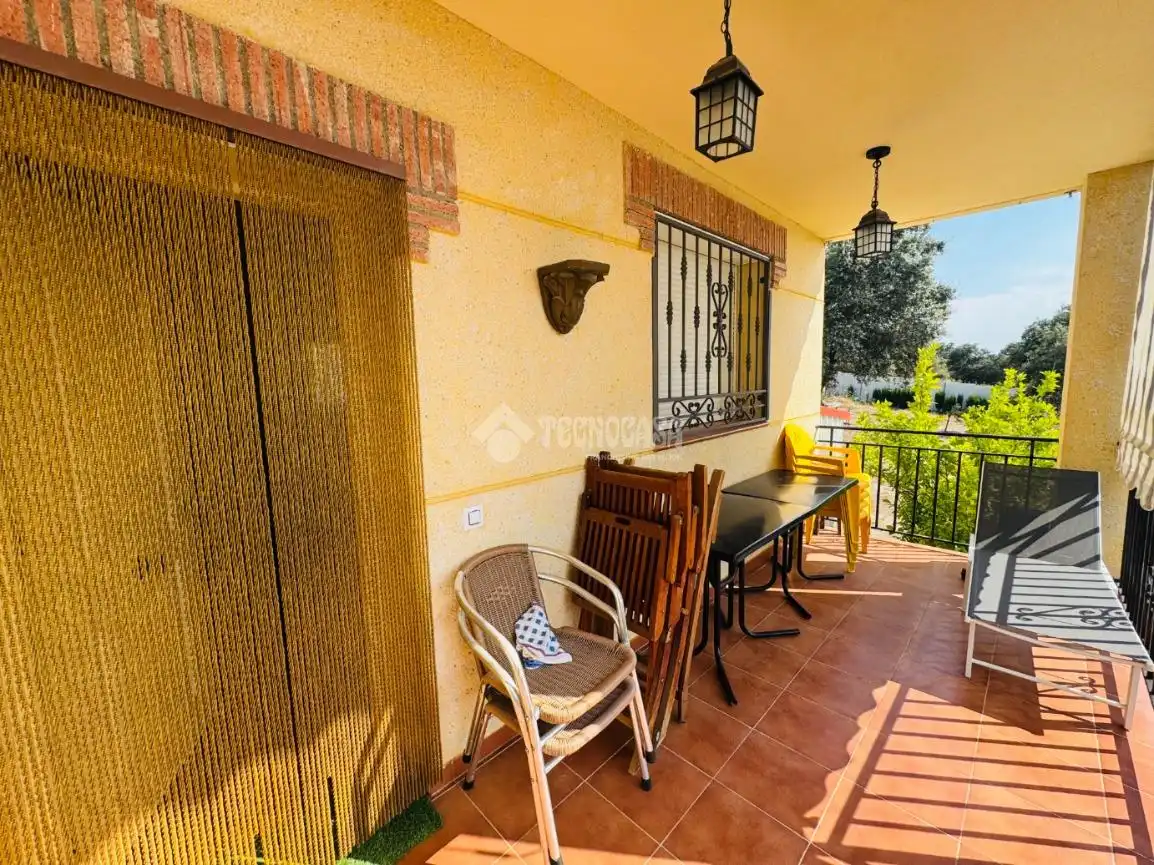 Terrassa de Casa o xalet en venda en Hormigos amb Aire condicionat, Calefacció i Traster
