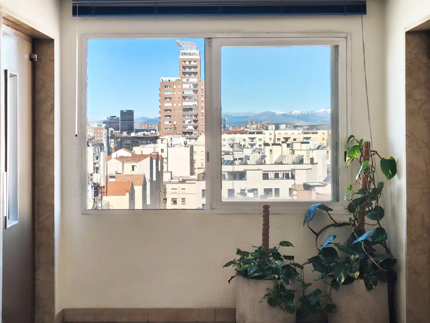 Exterior view of Flat for sale in Madrid  with Air Conditioner, Heating and Balcony