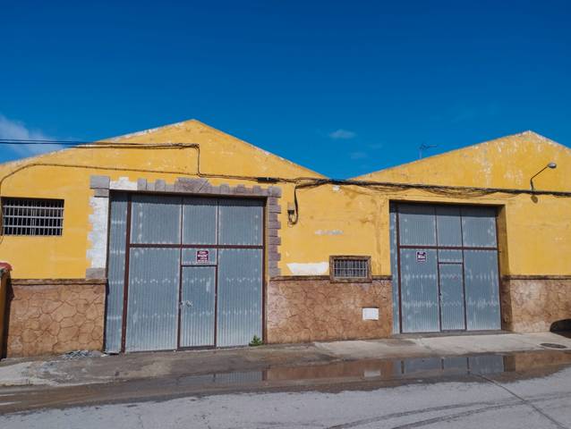 Nave industrial en Venta en Calle Francisco Cossi Ochoa en El Juncal - Vallealto