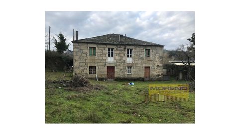 CASA RUSTICA EN NUCLEO CON FINCA Y VARIAS EDIFICACIONES