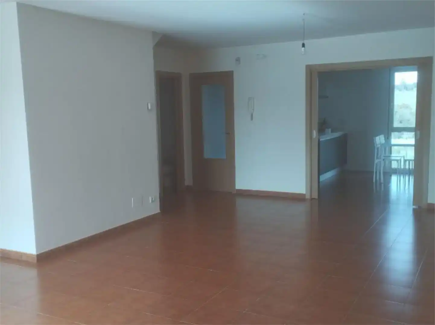 Sala d'estar de Casa adosada en venda en Valdorros amb Balcó