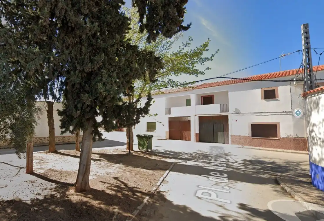 Chalet con terraza en venta en Calle Lentiscar