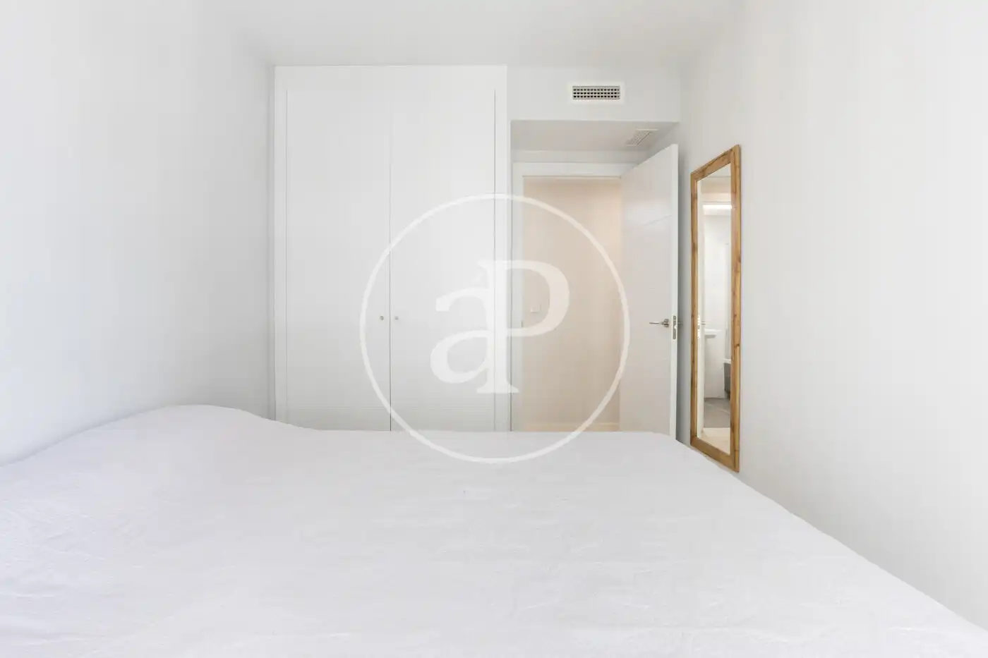 Piso con terraza en venta en Carrer d'Aarón Vidal López, imagen 24