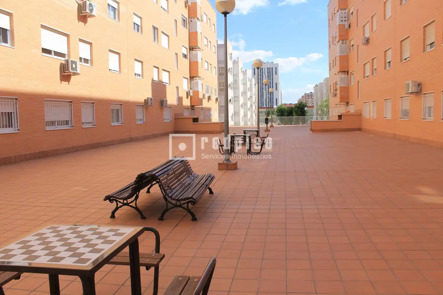 Terrassa de Pis en venda en Parla amb Calefacció, Jardí privat i Traster