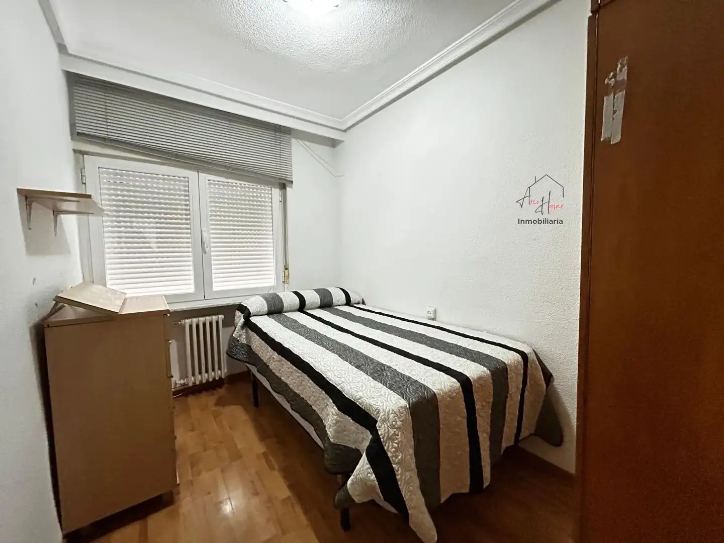 Bedroom of Flat for rent in Salamanca  with Heating, Furnished and Balcony