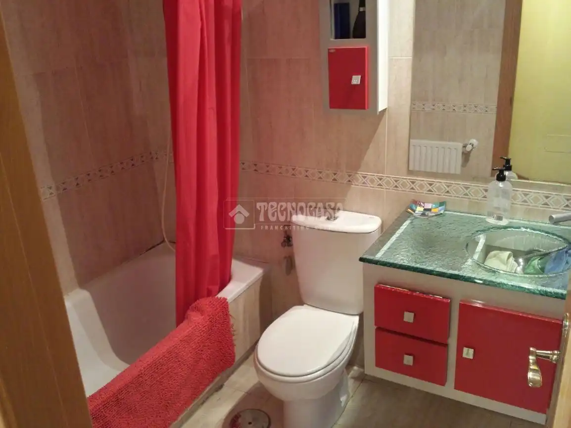 Baño de Piso en venta en Pinto con Aire acondicionado, Calefacción y Parquet