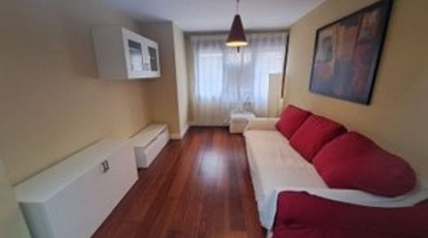 Foto 2 de Apartamento en venta en Calle Calle Martínez Marina, Fontán, Oviedo