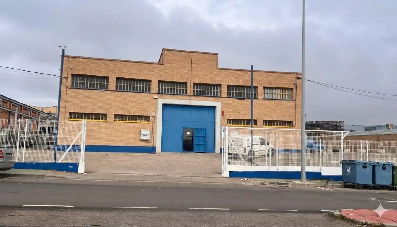Industriegebäude zum Verkauf in Parque del Queiles