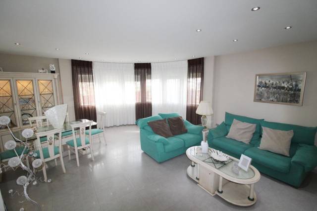 Casa adosada en Venta en Ciudad Jardín