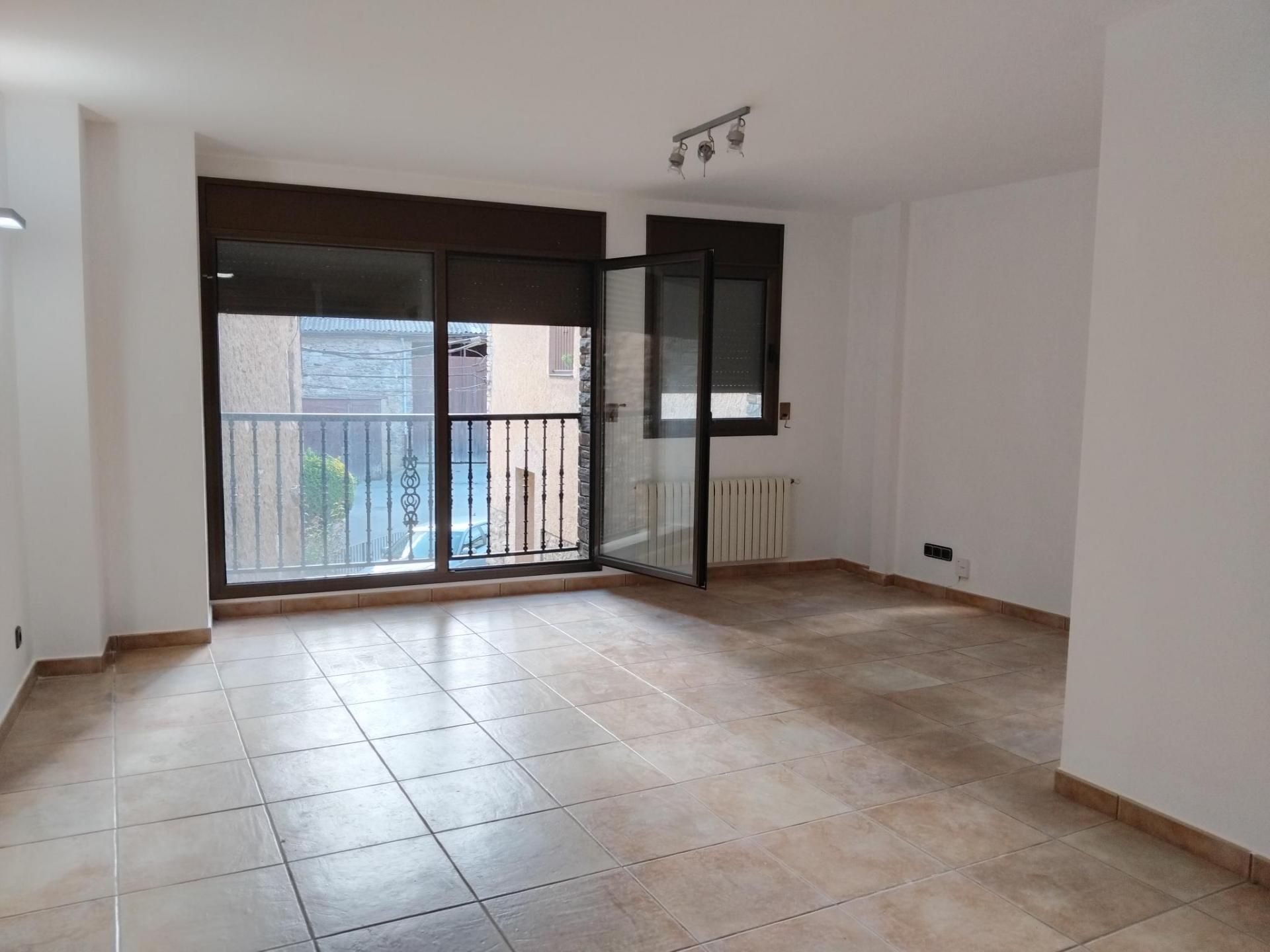 Piso en venta en Ribera d'Urgellet con Calefacción