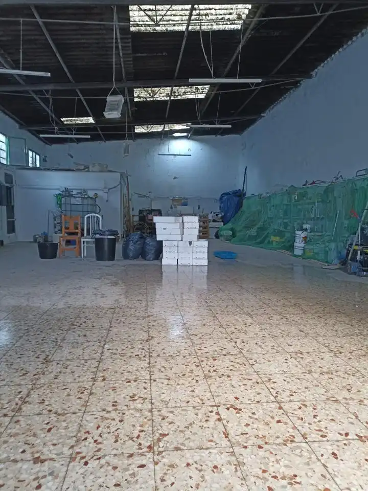 Industrial buildings for sale in Bonanza - Avda de Huelva - Barrio Andalucia