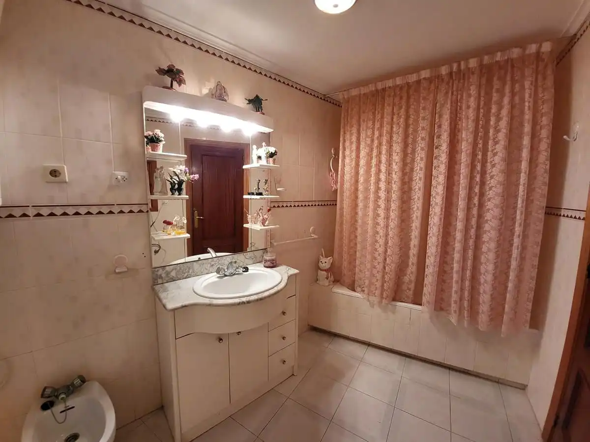 Haus zum Verkauf in Sisante, imagen 8