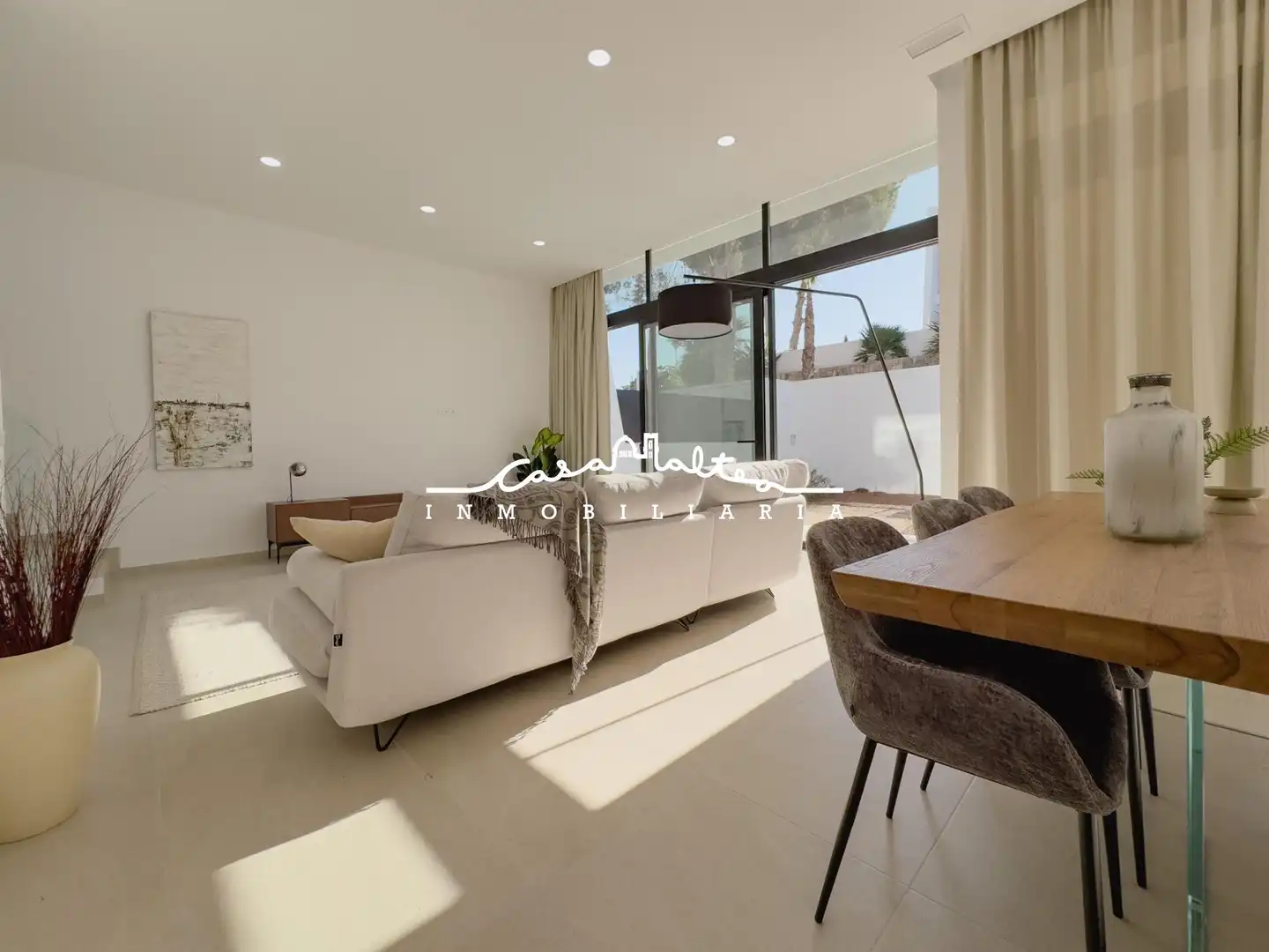 Living room of Detached homes for sale in Calpe / Calp  with Air Conditioner, Private garden and Terrace
