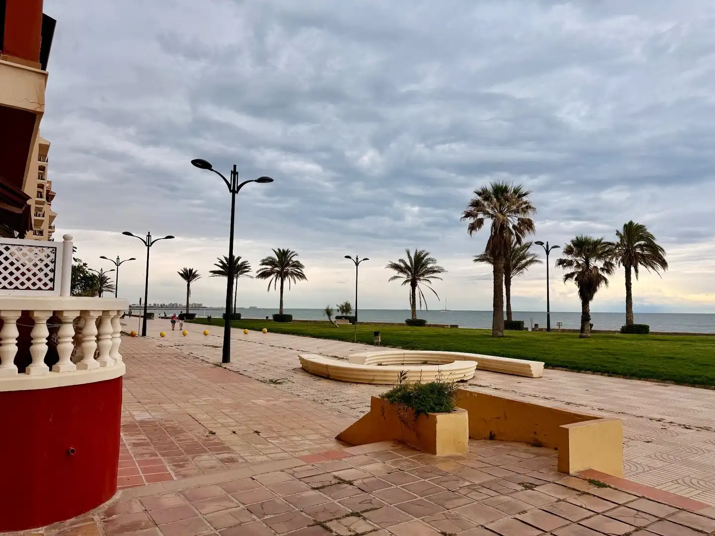 Exterior view of Apartments for sale in Alboraya  with Air Conditioner and Storage room