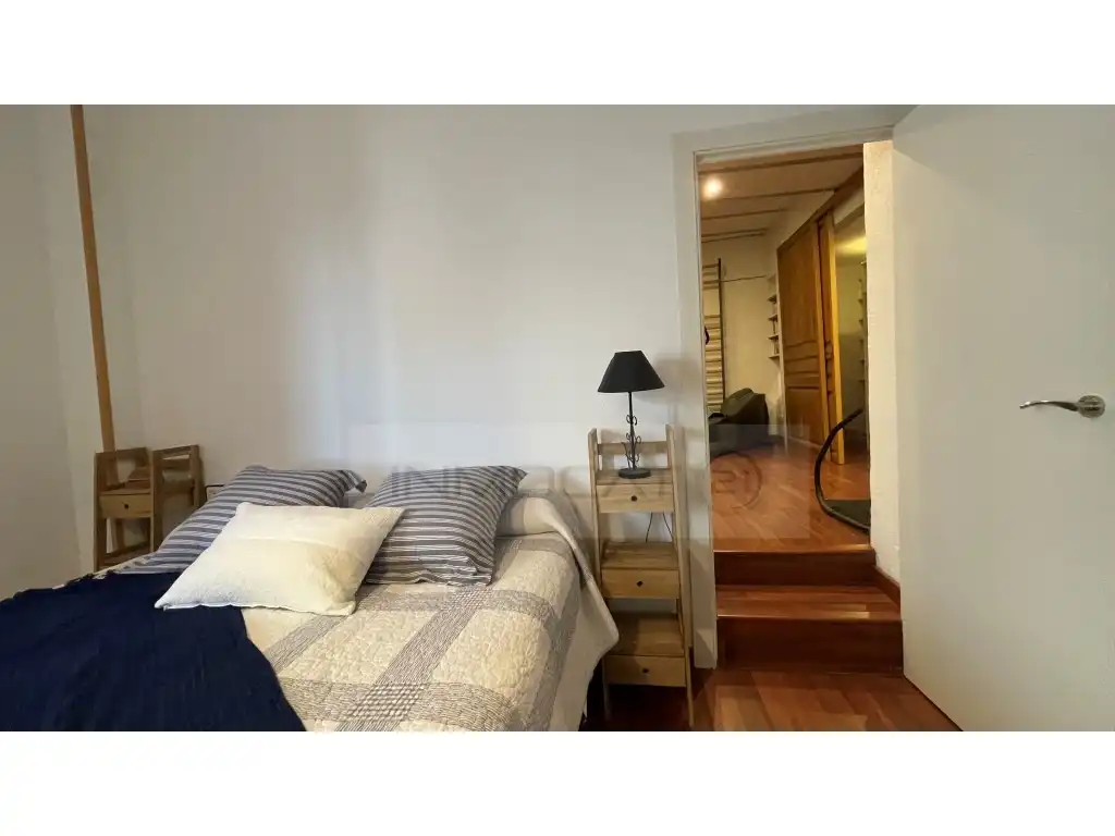 Schlafzimmer von Einfamilien-Reihenhaus zum Verkauf in Sitges mit Heizung, Terrasse und Möbliert