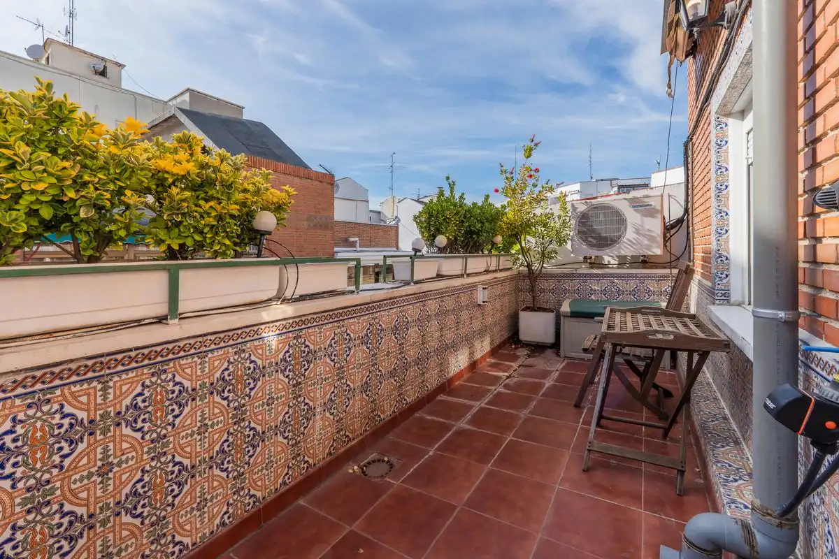 Terrassa de Pis en venda en Madrid amb Calefacció, Terrassa i Balcó