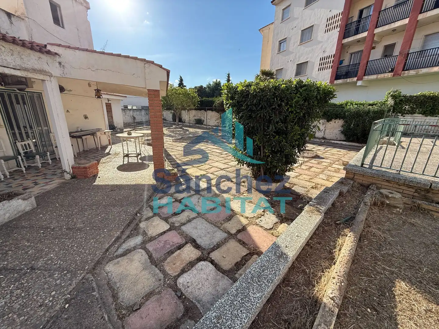 Vista exterior de Casa o chalet en venta en Chelva con Aire acondicionado, Jardín privado y Terraza