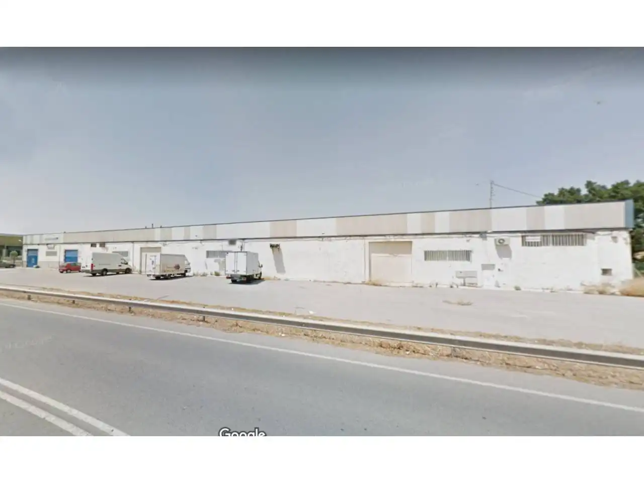 Vista exterior de Nau industrial en venda en Villena