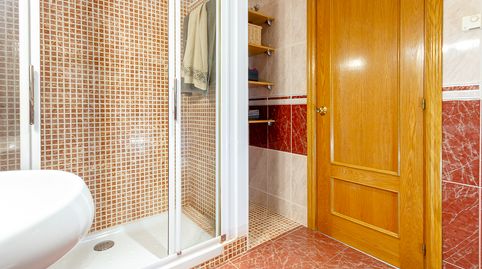 Foto 4 de Piso en venta en Sant Esteve Sesrovires, Barcelona