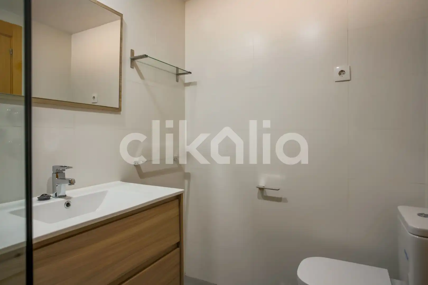 Baño de Piso en venta en Las Rozas de Madrid con Calefacción, Jardín privado y Terraza