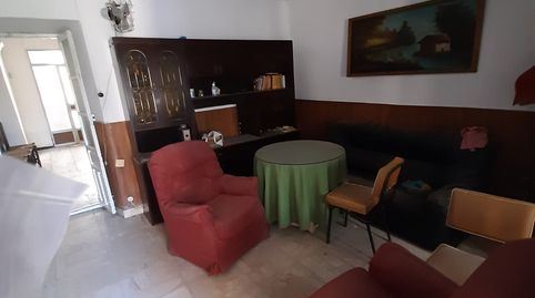 SE VENDE CASA EN LA ZONA DE LA CALLE NUEVA