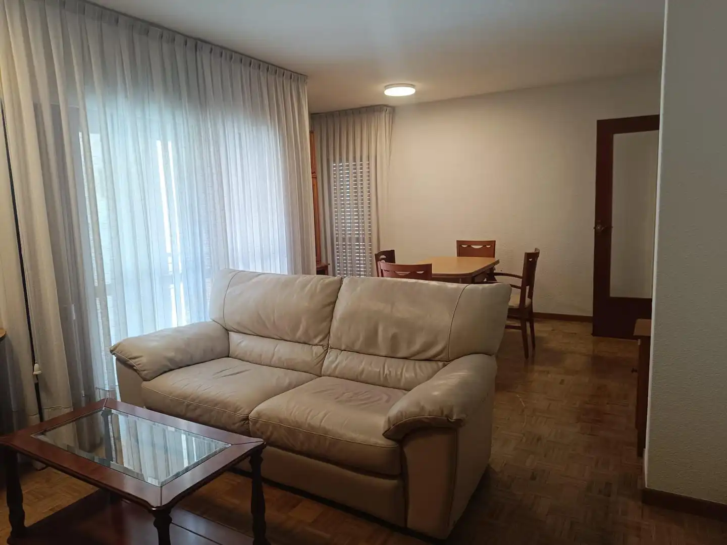 Living room of Flat for rent in Elche / Elx  with Parquet flooring and Furnished