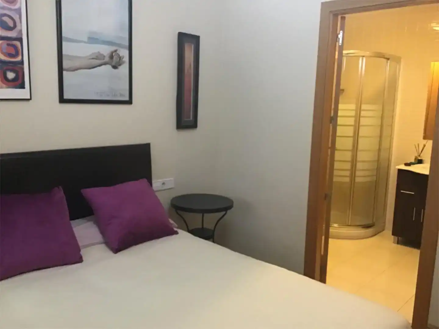 Habitación de Piso para compartir en Almendralejo con Aire acondicionado, Parquet y Amueblado