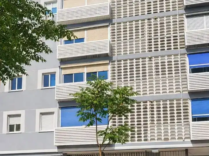 Vista exterior de Pis en venda en Fuenlabrada