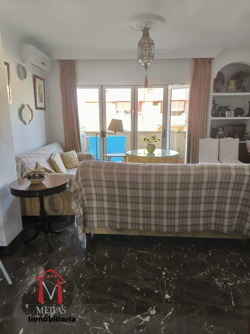 Sala de estar de Piso en venta en Antequera con Aire acondicionado, Amueblado y Balcón