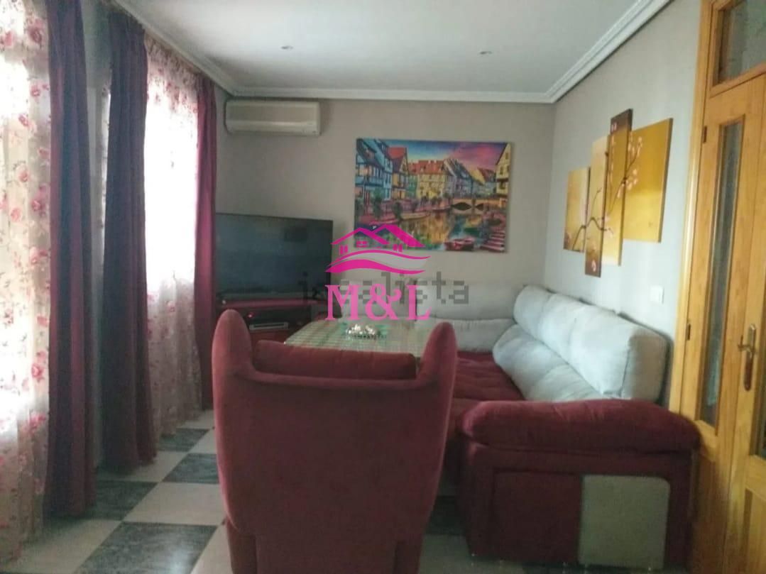 Sala d'estar de Casa o xalet en venda en Guareña amb Aire condicionat i Terrassa