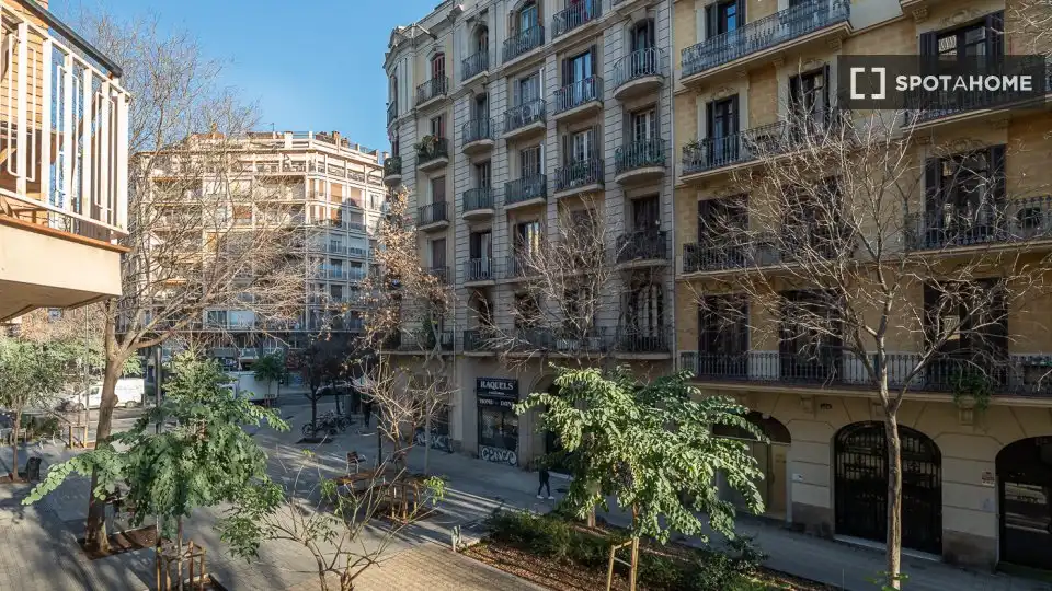 Flat with terrace to rent in Eixample, imagen 3