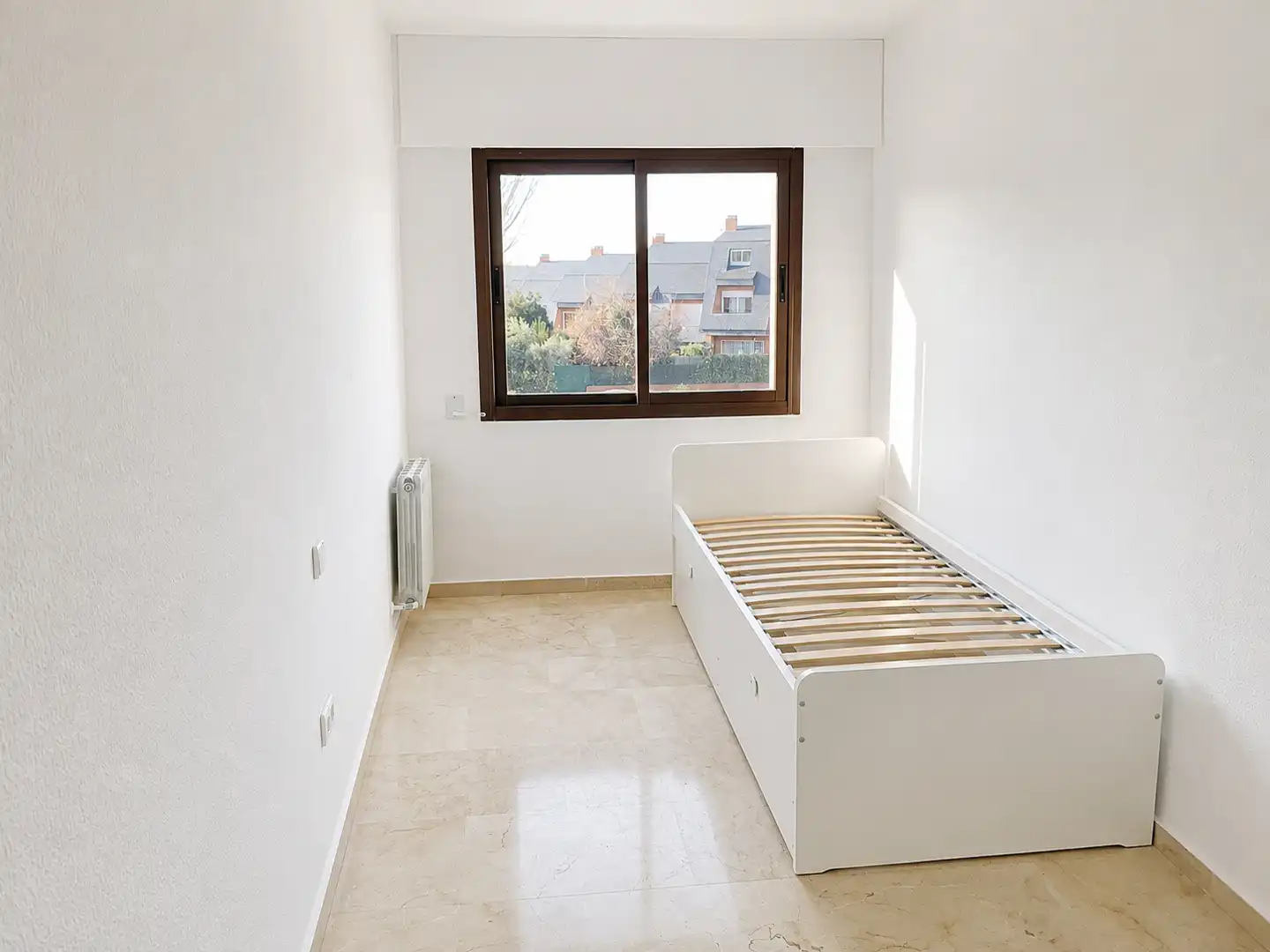 Bedroom of Attic for rent in Las Rozas de Madrid  with Air Conditioner, Heating and Private garden
