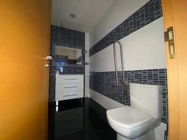 Business premises to rent in Ronda Ciruela, imagen 23